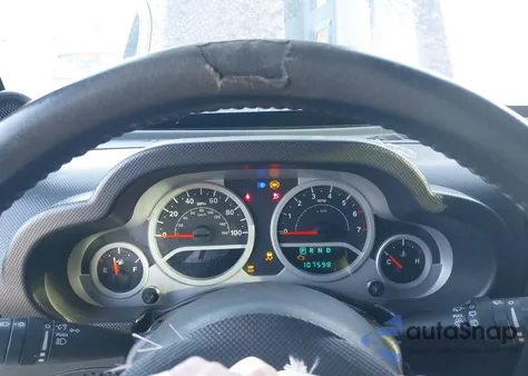 2008 Jeep Wrangler Unlimited Sahara z USA, uszkodzony, nr VIN 1J4GA59138L525708